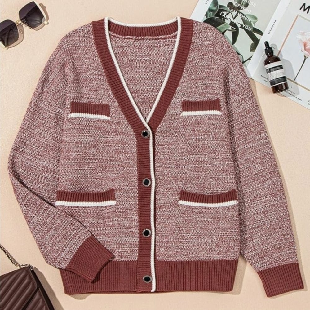 NWT Dokotoo Pink and White Knit Sweater (Size: S)